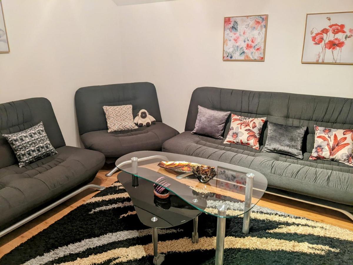 Apartmani Hrastik Bihać Exteriör bild