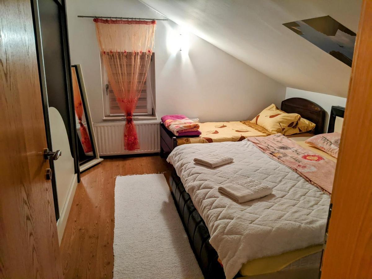 Apartmani Hrastik Bihać Exteriör bild