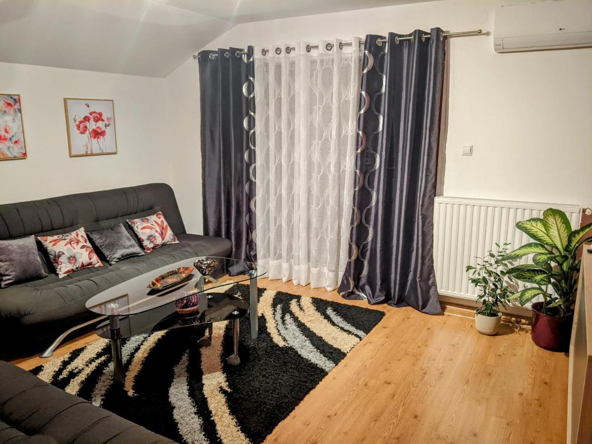 Apartmani Hrastik Bihać Exteriör bild